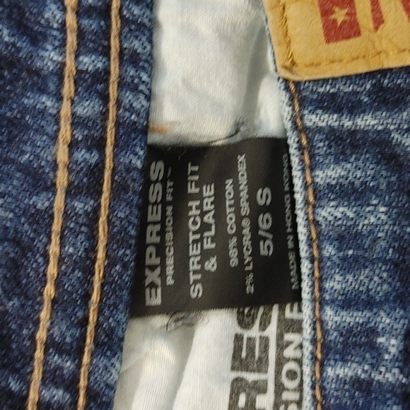Express Precision Fit blue jeans 5/6 S - Picture 10 of 10